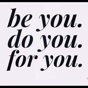 Meet your Posher, Niakatia